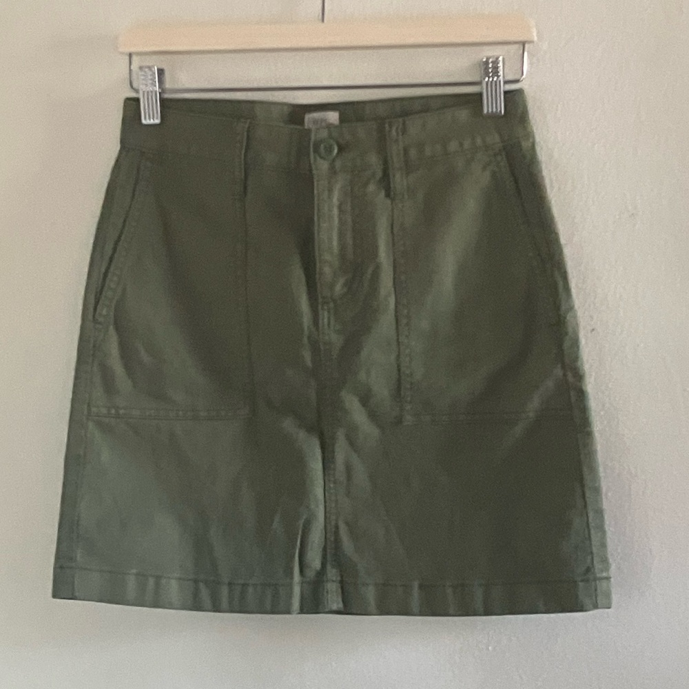 J. CREW olive green mini skirt sz 0